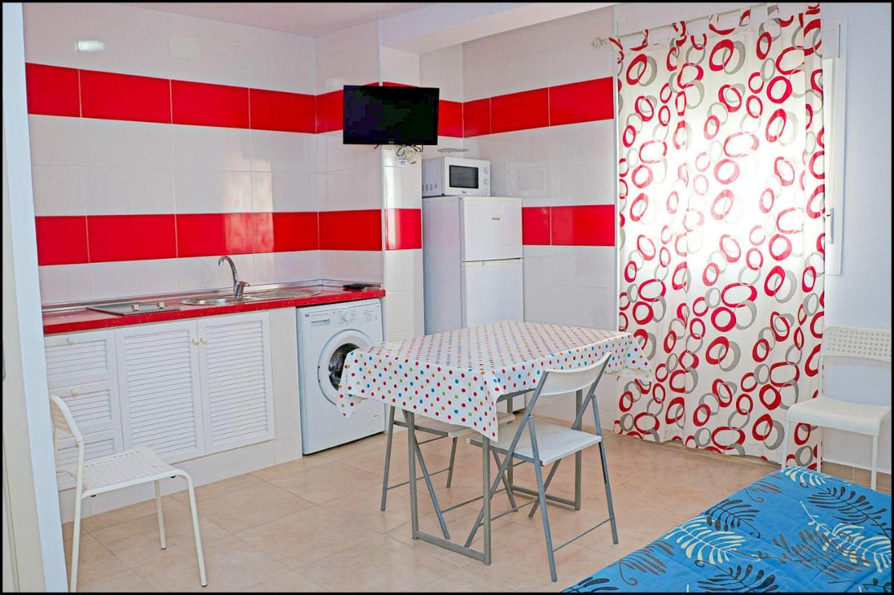Apartamento Con Wifi En El Centro Conil De La Frontera Exterior foto